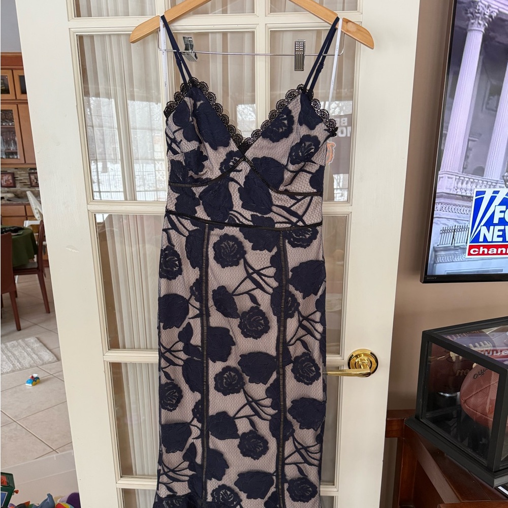 Lulus Navy Floral Lace Dress